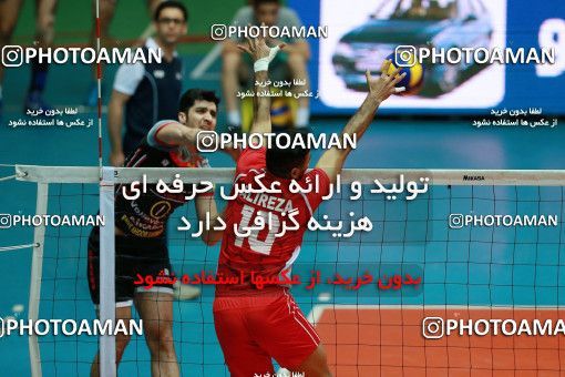 562458, تهران, ایران, بازی اول مرحله ۱/۴ نهایی لیگ برتر والیبال مردان ایران، فصل ۱۳۹۵، 1395/11/20، خانه والیبال، بانک سرمایه ۳ - ۲ شهرداری تبریز