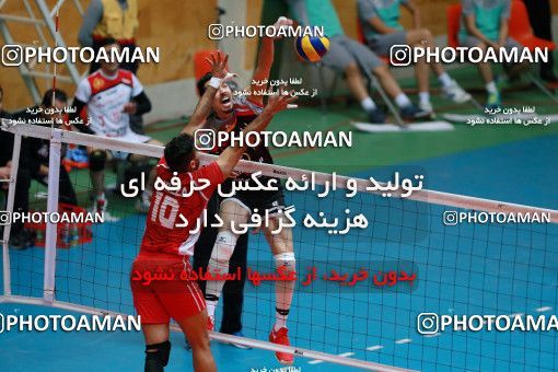 562417, تهران, ایران, بازی اول مرحله ۱/۴ نهایی لیگ برتر والیبال مردان ایران، فصل ۱۳۹۵، 1395/11/20، خانه والیبال، بانک سرمایه ۳ - ۲ شهرداری تبریز