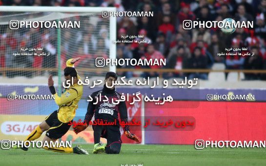 563550, Tehran, [*parameter:4*], لیگ برتر فوتبال ایران، Persian Gulf Cup، Week 22، Second Leg، Persepolis 0 v 2 Sepahan on 2017/02/16 at Azadi Stadium