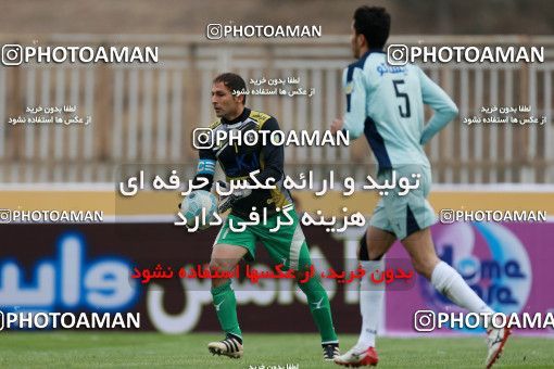 571542, Tehran, [*parameter:4*], Iran Pro League، Persian Gulf Cup، 2016-17 season، Second Leg، Week 21، Naft Tehran ۰ v ۰ Paykan on 2017/02/09 at Takhti Stadium