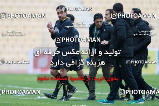 571683, Tehran, [*parameter:4*], Iran Pro League، Persian Gulf Cup، 2016-17 season، Second Leg، Week 21، Naft Tehran ۰ v ۰ Paykan on 2017/02/09 at Takhti Stadium