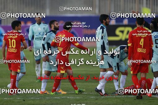 571589, Tehran, [*parameter:4*], Iran Pro League، Persian Gulf Cup، 2016-17 season، Second Leg، Week 21، Naft Tehran ۰ v ۰ Paykan on 2017/02/09 at Takhti Stadium