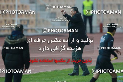 571643, Tehran, [*parameter:4*], لیگ برتر فوتبال ایران، Persian Gulf Cup، Week 21، Second Leg، Naft Tehran 0 v 0 Paykan on 2017/02/09 at Takhti Stadium