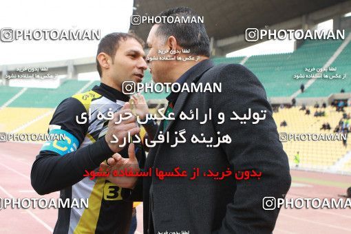 571907, Tehran, [*parameter:4*], لیگ برتر فوتبال ایران، Persian Gulf Cup، Week 21، Second Leg، Naft Tehran 0 v 0 Paykan on 2017/02/09 at Takhti Stadium