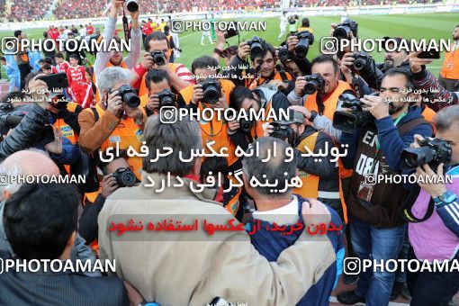 576892, Tehran, [*parameter:4*], لیگ برتر فوتبال ایران، Persian Gulf Cup، Week 26، Second Leg، Persepolis 0 v 0 Paykan on 2017/04/05 at Azadi Stadium