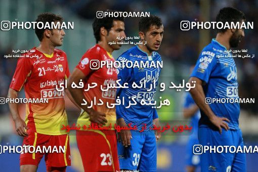 577448, Tehran, [*parameter:4*], Iran Pro League، Persian Gulf Cup، 2016-17 season، Second Leg، Week 25، Esteghlal ۰ v ۰ Foulad Khouzestan on 2017/04/01 at Azadi Stadium