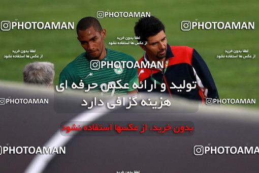 590094, Tehran,Shahr Qods, [*parameter:4*], لیگ برتر فوتبال ایران، Persian Gulf Cup، Week 27، Second Leg، Paykan 1 v 2 Zob Ahan Esfahan on 2017/04/15 at Shahr-e Qods Stadium