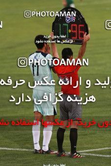 590374, Tehran,Shahr Qods, [*parameter:4*], لیگ برتر فوتبال ایران، Persian Gulf Cup، Week 27، Second Leg، Paykan 1 v 2 Zob Ahan Esfahan on 2017/04/15 at Shahr-e Qods Stadium