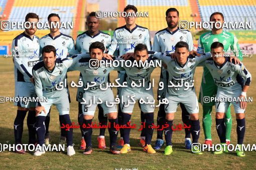 590659, Abadan, [*parameter:4*], Iran Pro League، Persian Gulf Cup، 2016-17 season، Second Leg، Week 23، Sanat Naft Abadan ۱ v ۰ Paykan on 2017/03/03 at Takhti Stadium Abadan