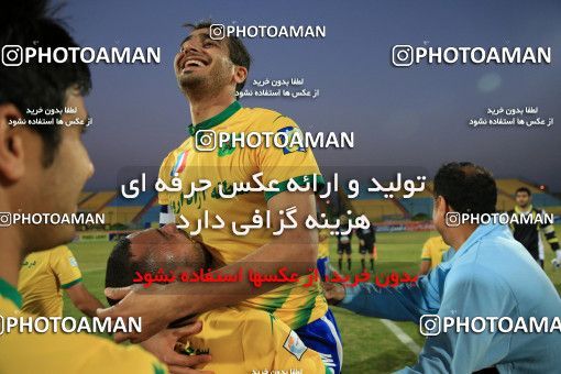 590625, Abadan, [*parameter:4*], Iran Pro League، Persian Gulf Cup، 2016-17 season، Second Leg، Week 23، Sanat Naft Abadan ۱ v ۰ Paykan on 2017/03/03 at Takhti Stadium Abadan