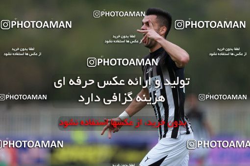 594209, Tehran, [*parameter:4*], Iran Pro League، Persian Gulf Cup، 2016-17 season، Second Leg، Week 25، Naft Tehran ۱ v ۱ Siah Jamegan on 2017/03/31 at Takhti Stadium