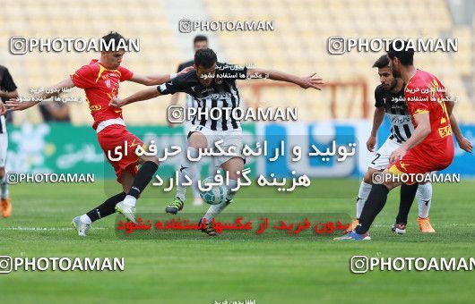 594213, Tehran, [*parameter:4*], Iran Pro League، Persian Gulf Cup، 2016-17 season، Second Leg، Week 25، Naft Tehran ۱ v ۱ Siah Jamegan on 2017/03/31 at Takhti Stadium