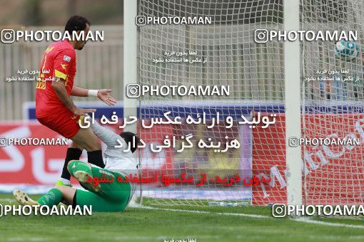 594259, Tehran, [*parameter:4*], Iran Pro League، Persian Gulf Cup، 2016-17 season، Second Leg، Week 25، Naft Tehran ۱ v ۱ Siah Jamegan on 2017/03/31 at Takhti Stadium