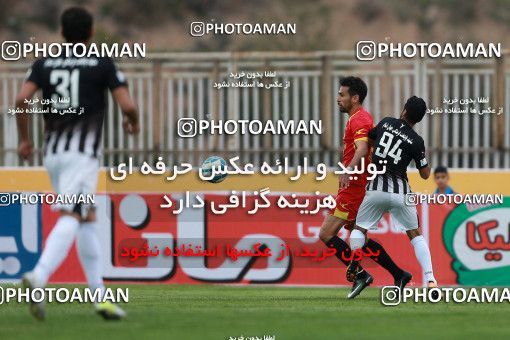 594244, Tehran, [*parameter:4*], Iran Pro League، Persian Gulf Cup، 2016-17 season، Second Leg، Week 25، Naft Tehran ۱ v ۱ Siah Jamegan on 2017/03/31 at Takhti Stadium