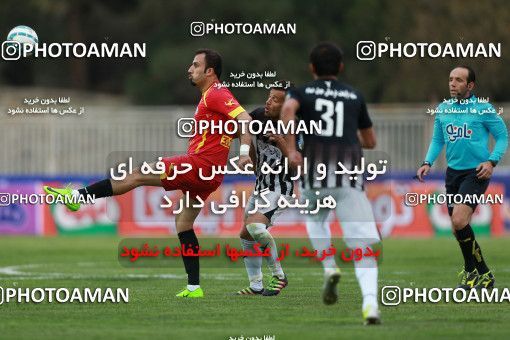 594805, Tehran, [*parameter:4*], Iran Pro League، Persian Gulf Cup، 2016-17 season، Second Leg، Week 25، Naft Tehran ۱ v ۱ Siah Jamegan on 2017/03/31 at Takhti Stadium