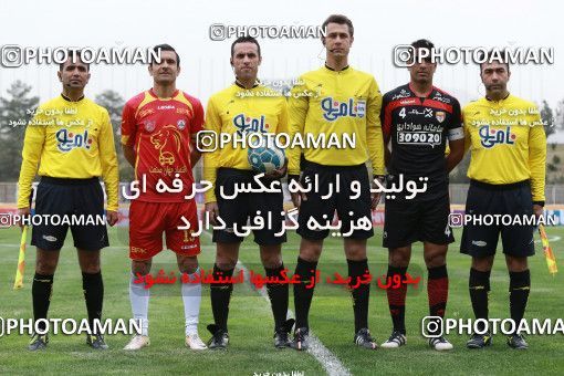 595962, Tehran, [*parameter:4*], Iran Pro League، Persian Gulf Cup، 2016-17 season، Second Leg، Week 27، Naft Tehran 2 v 2 Foulad Khouzestan on 2017/04/14 at Takhti Stadium