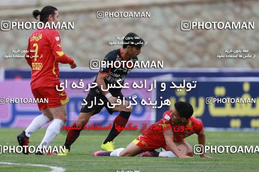 595990, Tehran, [*parameter:4*], Iran Pro League، Persian Gulf Cup، 2016-17 season، Second Leg، Week 27، Naft Tehran 2 v 2 Foulad Khouzestan on 2017/04/14 at Takhti Stadium