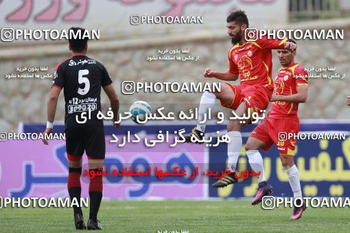 595884, Tehran, [*parameter:4*], Iran Pro League، Persian Gulf Cup، 2016-17 season، Second Leg، Week 27، Naft Tehran 2 v 2 Foulad Khouzestan on 2017/04/14 at Takhti Stadium