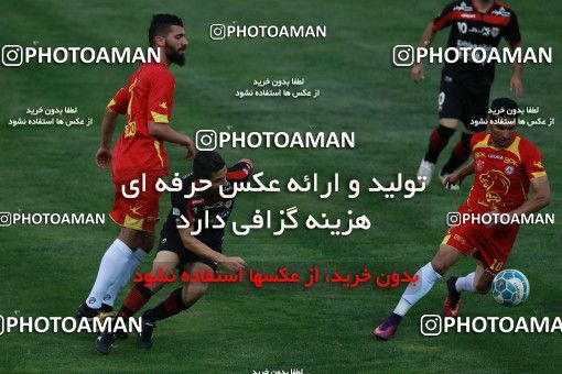 595831, Tehran, [*parameter:4*], لیگ برتر فوتبال ایران، Persian Gulf Cup، Week 27، Second Leg، Naft Tehran 2 v 2 Foulad Khouzestan on 2017/04/14 at Takhti Stadium