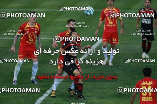 595883, Tehran, [*parameter:4*], لیگ برتر فوتبال ایران، Persian Gulf Cup، Week 27، Second Leg، Naft Tehran 2 v 2 Foulad Khouzestan on 2017/04/14 at Takhti Stadium