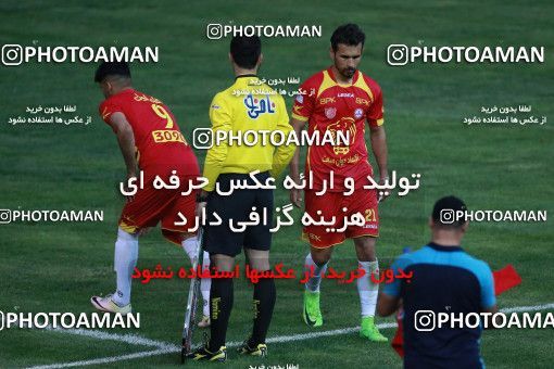 595915, Tehran, [*parameter:4*], Iran Pro League، Persian Gulf Cup، 2016-17 season، Second Leg، Week 27، Naft Tehran 2 v 2 Foulad Khouzestan on 2017/04/14 at Takhti Stadium