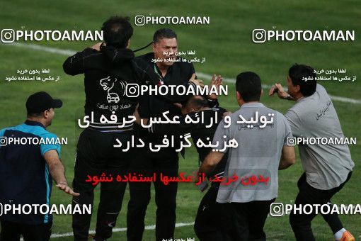 596067, Tehran, [*parameter:4*], لیگ برتر فوتبال ایران، Persian Gulf Cup، Week 27، Second Leg، Naft Tehran 2 v 2 Foulad Khouzestan on 2017/04/14 at Takhti Stadium