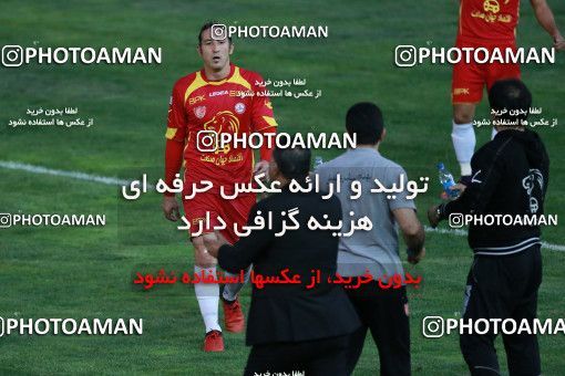 596005, Tehran, [*parameter:4*], لیگ برتر فوتبال ایران، Persian Gulf Cup، Week 27، Second Leg، Naft Tehran 2 v 2 Foulad Khouzestan on 2017/04/14 at Takhti Stadium