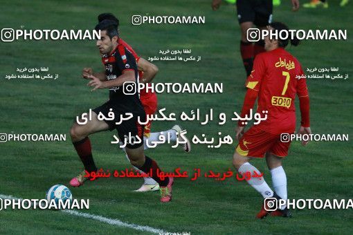 595966, Tehran, [*parameter:4*], لیگ برتر فوتبال ایران، Persian Gulf Cup، Week 27، Second Leg، Naft Tehran 2 v 2 Foulad Khouzestan on 2017/04/14 at Takhti Stadium