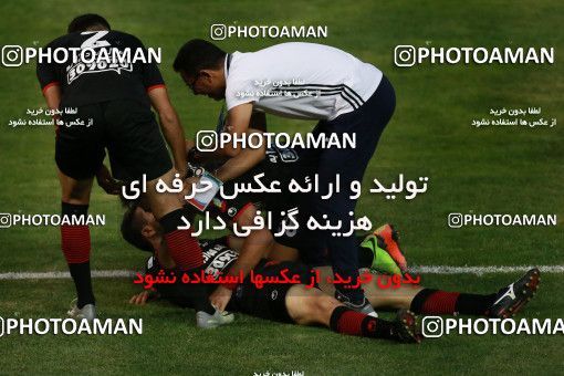 596049, Tehran, [*parameter:4*], Iran Pro League، Persian Gulf Cup، 2016-17 season، Second Leg، Week 27، Naft Tehran 2 v 2 Foulad Khouzestan on 2017/04/14 at Takhti Stadium