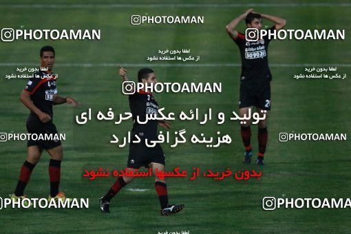 596032, Tehran, [*parameter:4*], Iran Pro League، Persian Gulf Cup، 2016-17 season، Second Leg، Week 27، Naft Tehran 2 v 2 Foulad Khouzestan on 2017/04/14 at Takhti Stadium