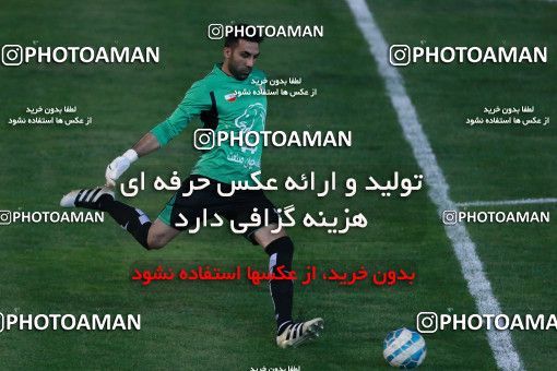 595960, Tehran, [*parameter:4*], لیگ برتر فوتبال ایران، Persian Gulf Cup، Week 27، Second Leg، Naft Tehran 2 v 2 Foulad Khouzestan on 2017/04/14 at Takhti Stadium