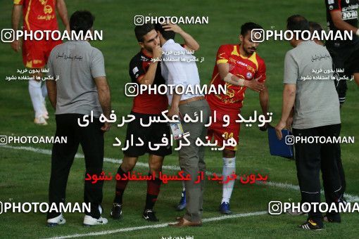 595834, Tehran, [*parameter:4*], لیگ برتر فوتبال ایران، Persian Gulf Cup، Week 27، Second Leg، Naft Tehran 2 v 2 Foulad Khouzestan on 2017/04/14 at Takhti Stadium