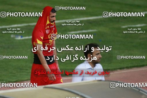 596022, Tehran, [*parameter:4*], لیگ برتر فوتبال ایران، Persian Gulf Cup، Week 27، Second Leg، Naft Tehran 2 v 2 Foulad Khouzestan on 2017/04/14 at Takhti Stadium