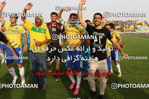 617464, Abadan, [*parameter:4*], Iran Pro League، Persian Gulf Cup، 2016-17 season، Second Leg، Week 25، Sanat Naft Abadan ۱ v ۰ Persepolis on 2017/04/01 at Takhti Stadium Abadan