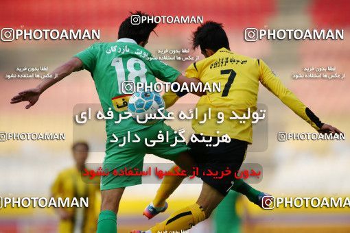 822868, Isfahan, [*parameter:4*], لیگ برتر فوتبال ایران، Persian Gulf Cup، Week 23، Second Leg، Sepahan 2 v 1 Zob Ahan Esfahan on 2017/03/05 at Naghsh-e Jahan Stadium