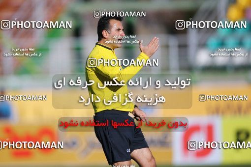 612270, Isfahan,Fooladshahr, [*parameter:4*], لیگ برتر فوتبال ایران، Persian Gulf Cup، Week 16، First Leg، Zob Ahan Esfahan 1 v 0 Siah Jamegan on 2017/01/13 at Foolad Shahr Stadium