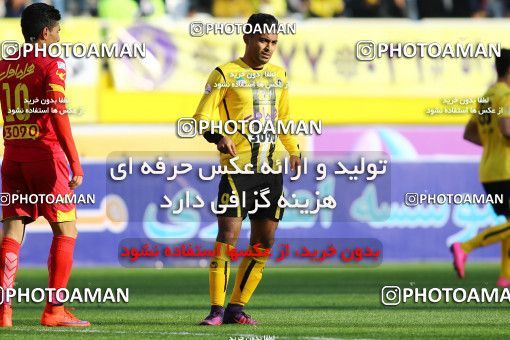 616091, Isfahan, [*parameter:4*], Iran Pro League، Persian Gulf Cup، 2016-17 season، Second Leg، Week 17، Sepahan 2 v ۱ Naft Tehran on 2017/01/18 at Naghsh-e Jahan Stadium