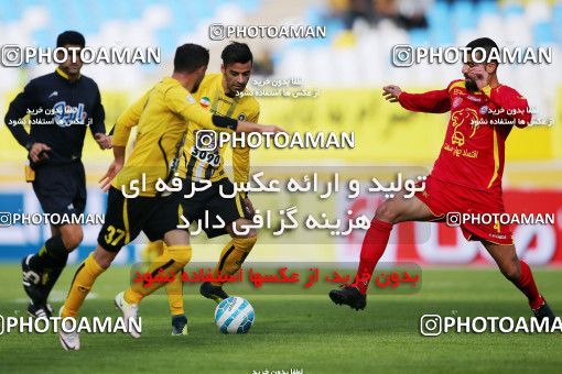 612490, Isfahan, [*parameter:4*], لیگ برتر فوتبال ایران، Persian Gulf Cup، Week 17، Second Leg، Sepahan 2 v 1 Naft Tehran on 2017/01/18 at Naghsh-e Jahan Stadium