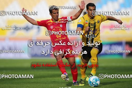 612438, Isfahan, [*parameter:4*], Iran Pro League، Persian Gulf Cup، 2016-17 season، Second Leg، Week 17، Sepahan 2 v ۱ Naft Tehran on 2017/01/18 at Naghsh-e Jahan Stadium