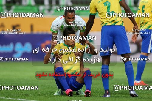 795882, Isfahan,Fooladshahr, [*parameter:4*], Iran Pro League، Persian Gulf Cup، 2016-17 season، Second Leg، Week 26، Zob Ahan Esfahan ۱ v ۱ Sanat Naft Abadan on 2017/04/06 at Foolad Shahr Stadium