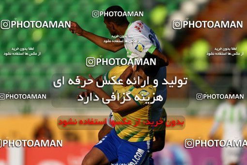 822310, Isfahan,Fooladshahr, [*parameter:4*], Iran Pro League، Persian Gulf Cup، 2016-17 season، Second Leg، Week 26، Zob Ahan Esfahan ۱ v ۱ Sanat Naft Abadan on 2017/04/06 at Foolad Shahr Stadium