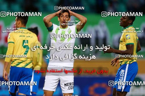 822113, Isfahan,Fooladshahr, [*parameter:4*], Iran Pro League، Persian Gulf Cup، 2016-17 season، Second Leg، Week 26، Zob Ahan Esfahan ۱ v ۱ Sanat Naft Abadan on 2017/04/06 at Foolad Shahr Stadium