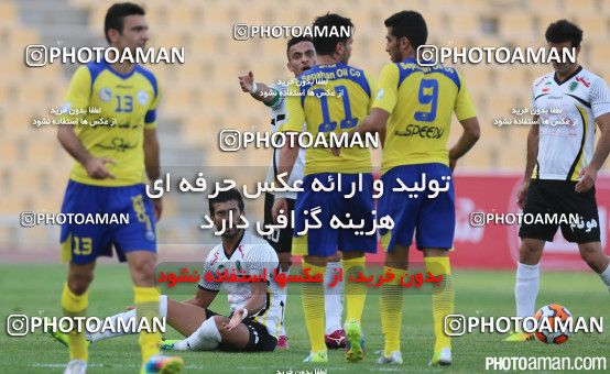 666794, Tehran, [*parameter:4*], Iran Pro League، Persian Gulf Cup، 2014-15 season، First Leg، Week 2، Naft Tehran ۱ v 2 Rah Ahan on 2014/08/07 at Takhti Stadium