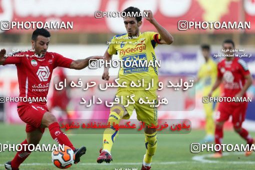 680999, Tehran, [*parameter:4*], Iran Pro League، Persian Gulf Cup، 2013-14 season، First Leg، Week 6، Naft Tehran ۱ v ۰ Persepolis on 2013/08/23 at Takhti Stadium