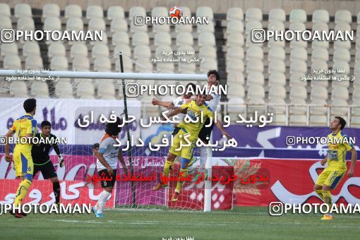 682985, Tehran, [*parameter:4*], Iran Pro League، Persian Gulf Cup، 2013-14 season، First Leg، Week 8، Naft Tehran ۱ v ۰ Mes Kerman on 2013/09/05 at Takhti Stadium