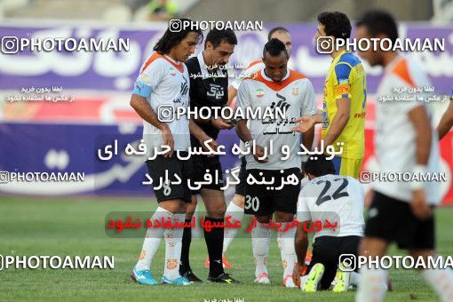 683111, Tehran, [*parameter:4*], Iran Pro League، Persian Gulf Cup، 2013-14 season، First Leg، Week 8، Naft Tehran ۱ v ۰ Mes Kerman on 2013/09/05 at Takhti Stadium