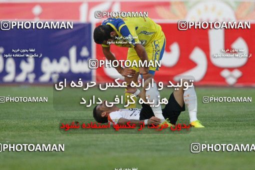 683116, Tehran, [*parameter:4*], Iran Pro League، Persian Gulf Cup، 2013-14 season، First Leg، Week 8، Naft Tehran ۱ v ۰ Mes Kerman on 2013/09/05 at Takhti Stadium