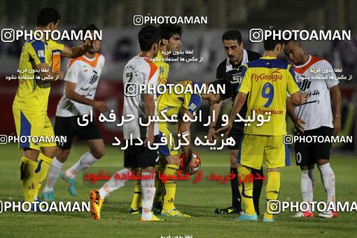 682886, Tehran, [*parameter:4*], Iran Pro League، Persian Gulf Cup، 2013-14 season، First Leg، Week 8، Naft Tehran ۱ v ۰ Mes Kerman on 2013/09/05 at Takhti Stadium