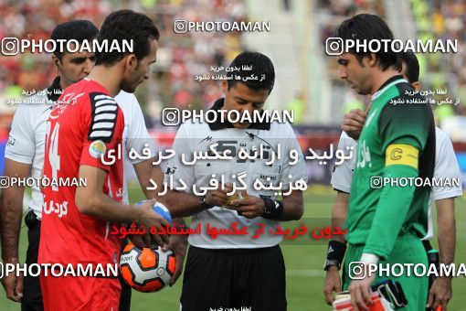 683760, Tehran, [*parameter:4*], Iran Pro League، Persian Gulf Cup، 2013-14 season، First Leg، Week 8، Esteghlal ۰ v ۰ Persepolis on 2013/09/06 at Azadi Stadium