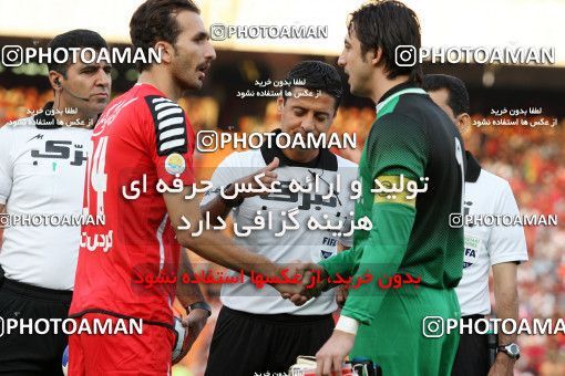 684018, Tehran, [*parameter:4*], Iran Pro League، Persian Gulf Cup، 2013-14 season، First Leg، Week 8، Esteghlal ۰ v ۰ Persepolis on 2013/09/06 at Azadi Stadium